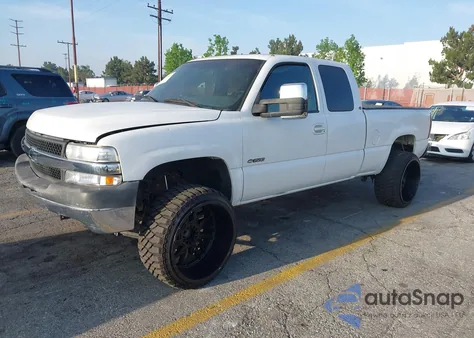 2001 Chevrolet Silverado 1500 Ls из США, поврежденный, VIN 1GCEK19T31E148747